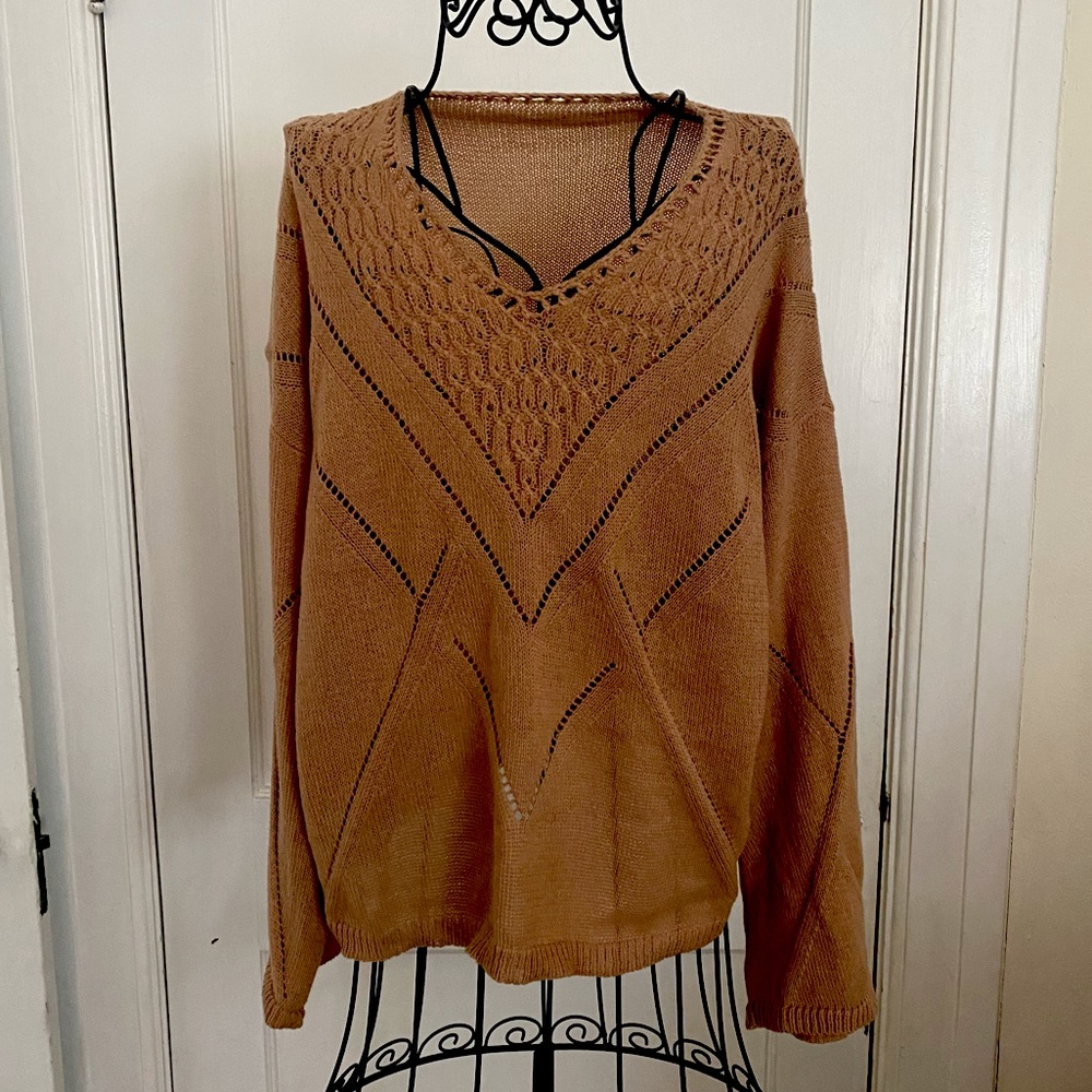 Light midsummer nights sweater